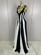 Sexy Black White Flower Stripe High fork Sleeveless Bandage Long Dress 2025 New Women Vacation Party Elegangt Party Club Dresses